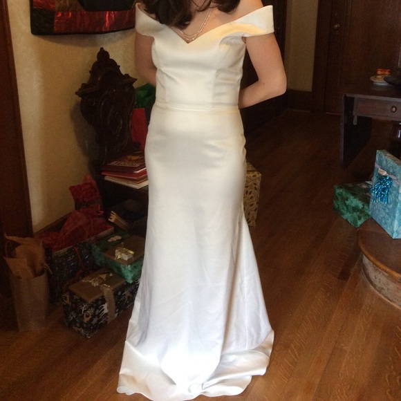 Sarah Seven Rachel Wedding Gown - Picture 3 of 5